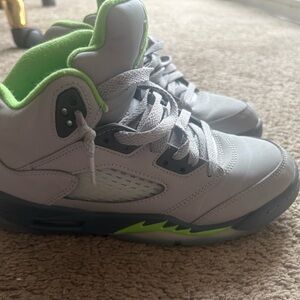 Jordan 5 grey and green 6Y